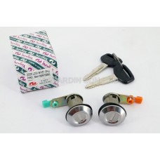 Isuzu LUV KB21 KB26 KB41 '81 - '84 / Trooper '83-'92 Door Lock with Key ( OE Part Number : L 8-94116 825-0 / R 8-94116 826-0 )
